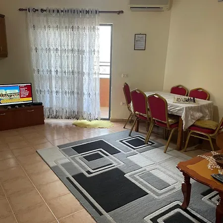Homes Point Golem (Tirana)